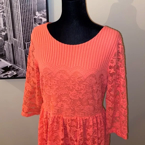 H&M Peach Lace Crochet Dress🍑 - Picture 2 of 2